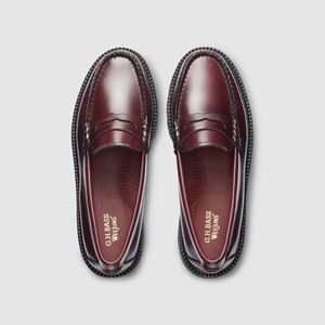 G.H. Bass Women’s Whitney Super Lug Weejun Loafers in Wine